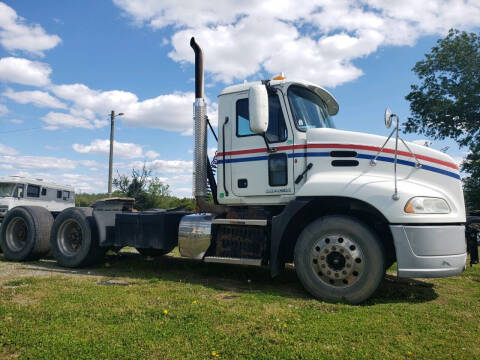 2012 Mack Pinnacle