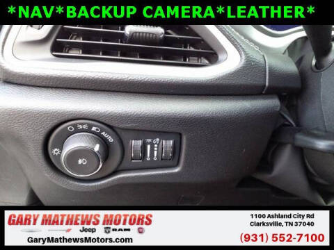 2024 Chrysler Pacifica Plug-In Hybrid Select