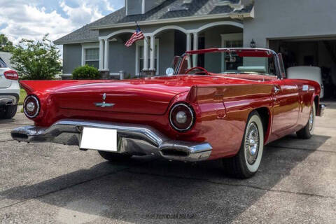 1957 Ford Thunderbird