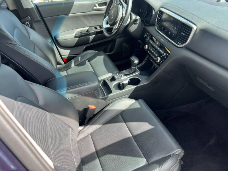 2020 Kia Sportage EX