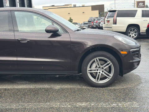 2016 Porsche Macan S