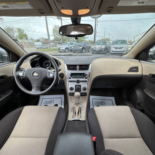 2011 Chevrolet Malibu LS