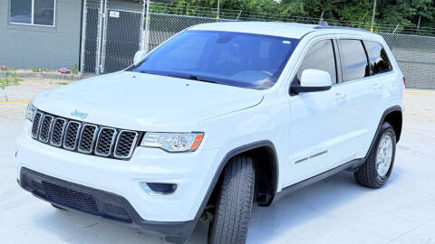 2017 Jeep Grand Cherokee Laredo