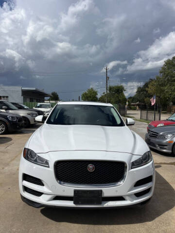 2019 Jaguar F-PACE 25t Premium