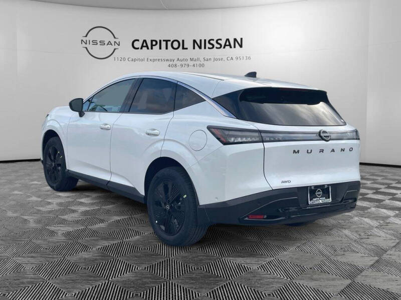 2025 Nissan Murano SV