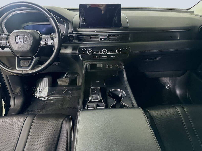 2023 Honda Pilot Elite