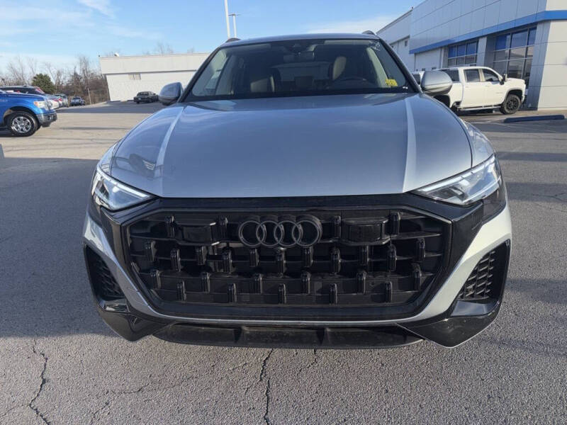 2025 Audi Q8 quattro Premium 55 TFSI