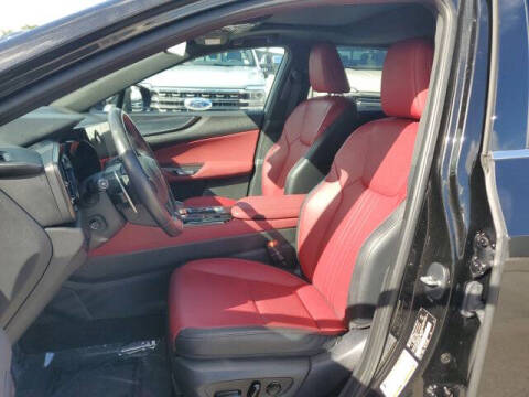 2025 Lexus NX 250 Premium