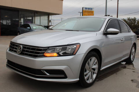 2018 Volkswagen Passat for sale at IMD Motors Inc in Garland TX