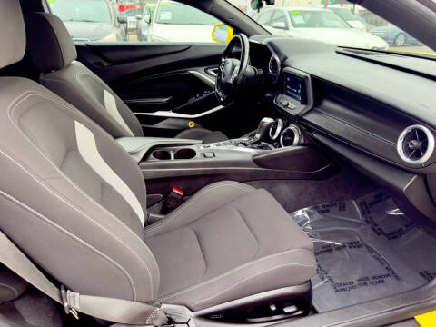 2017 Chevrolet Camaro LT