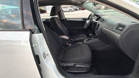 2016 Volkswagen Jetta