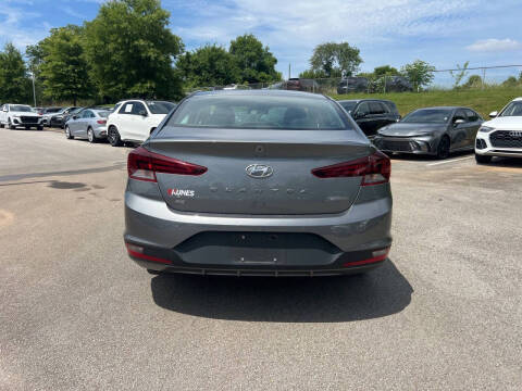 2019 Hyundai Elantra