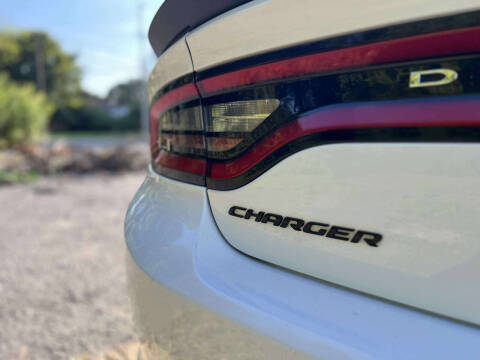 2019 Dodge Charger SXT