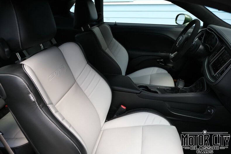 2022 Dodge Challenger