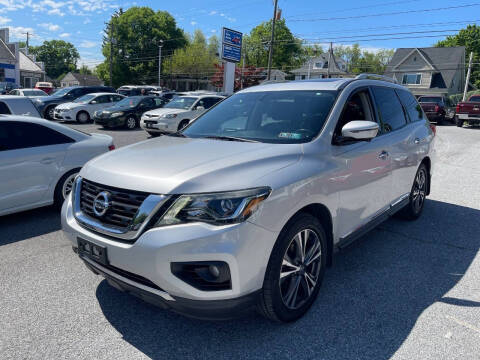 2017 Nissan Pathfinder S