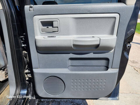 2005 Dodge Dakota SLT