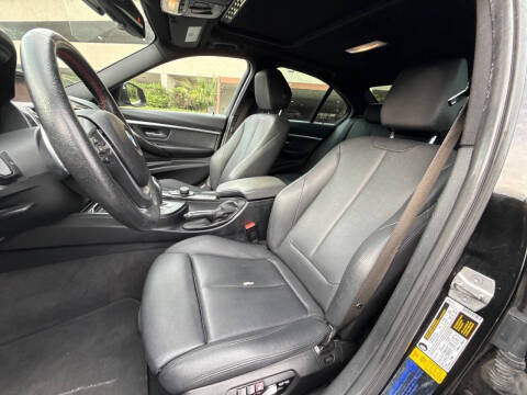 2018 BMW 3 Series 330i