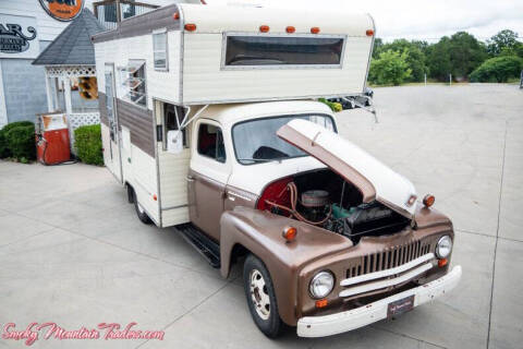 1951 International L-130