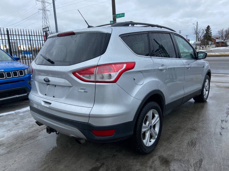 2016 Ford Escape SE