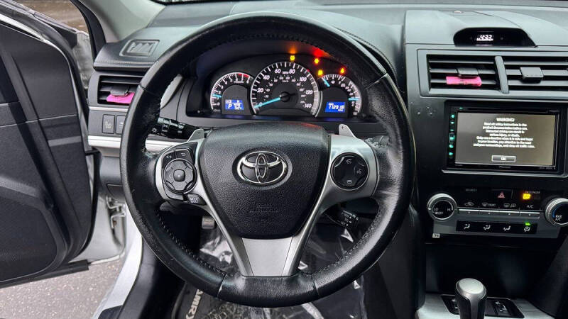 2014 Toyota Camry SE V6