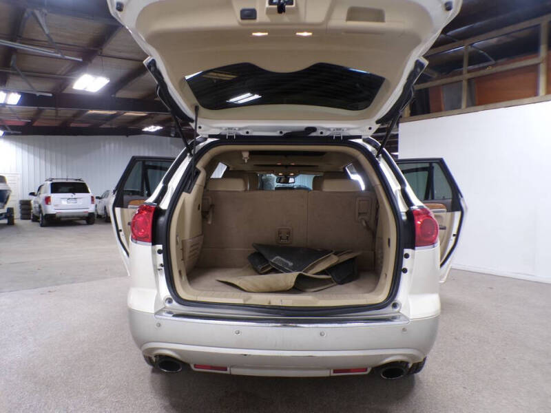 2011 Buick Enclave CXL-2