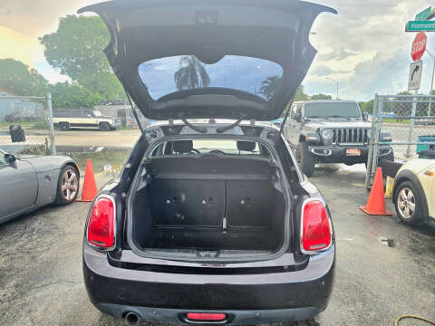2015 MINI Hardtop 4 Door Cooper
