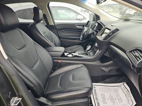 2017 Ford Edge Titanium