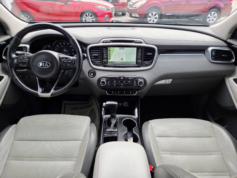 2016 Kia Sorento SX V6