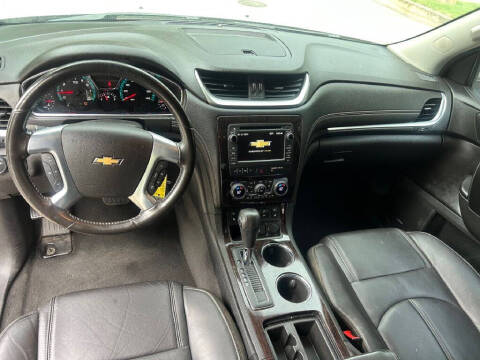 2017 Chevrolet Traverse LT
