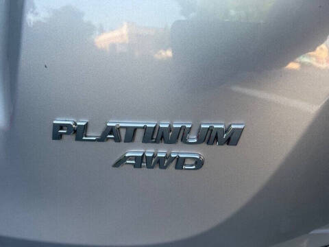 2017 Toyota RAV4 Platinum