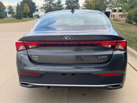 2021 Kia K5
