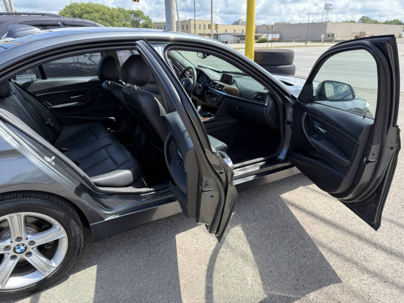 2015 BMW 3 Series 320i xDrive