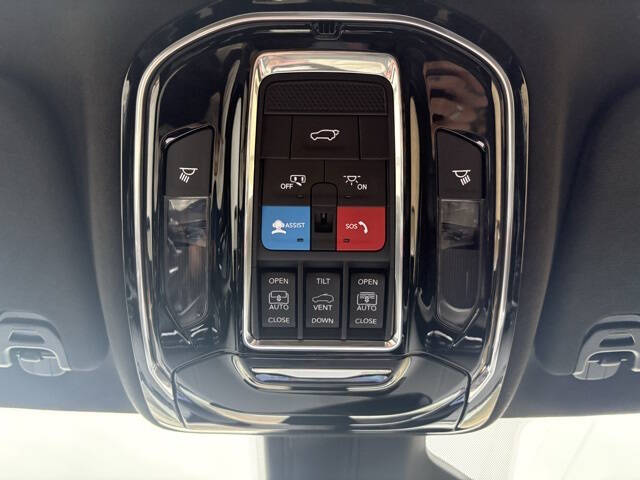 2025 Jeep Grand Wagoneer Obsidian