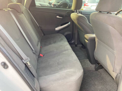 2010 Toyota Prius II