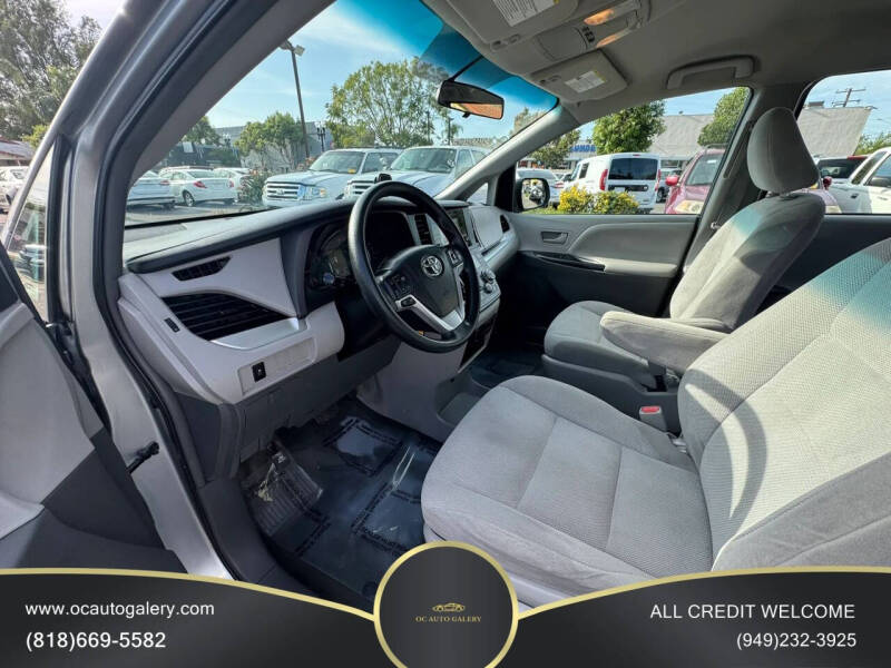 2017 Toyota Sienna L 7-Passenger
