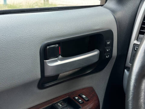 2016 Toyota Sequoia Platinum