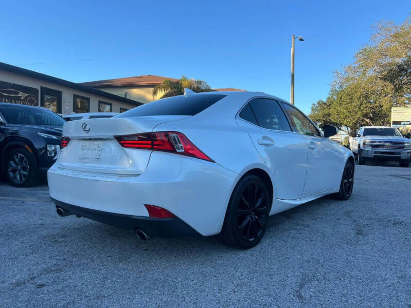 2016 Lexus IS 200t