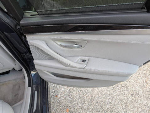 2011 BMW 5 Series 535i