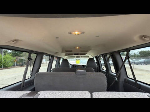 2015 Chevrolet Express LT 2500