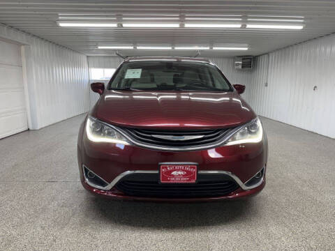 2018 Chrysler Pacifica Hybrid Touring Plus