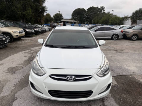 2015 Hyundai Accent GS