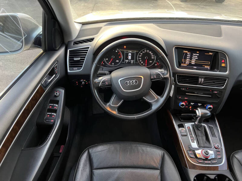 2015 Audi Q5 2.0T quattro Premium