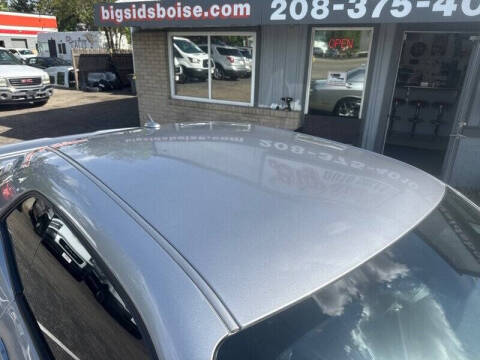 2015 Dodge Challenger SXT Plus