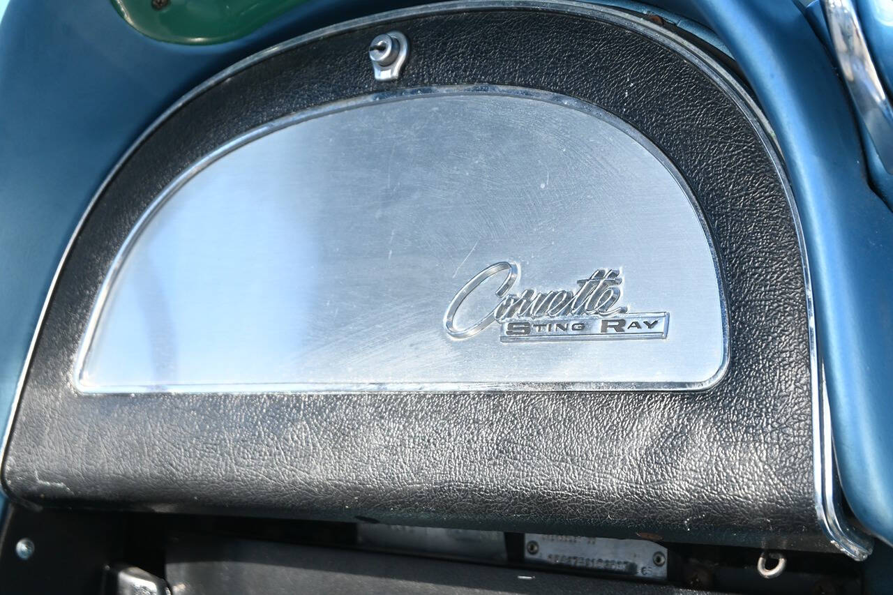 1965 Chevrolet Corvette Stingray 105