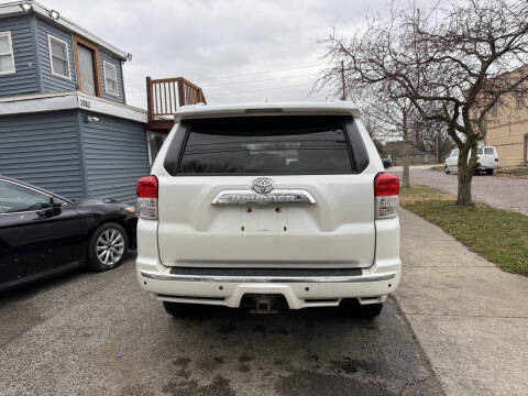 2013 Toyota 4Runner SR5
