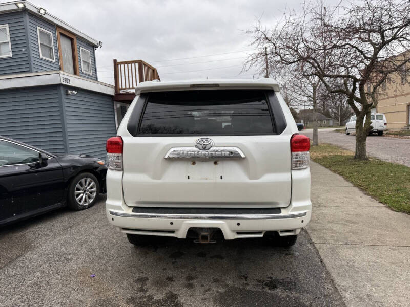 2013 Toyota 4Runner SR5