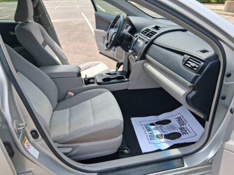2013 Toyota Camry LE