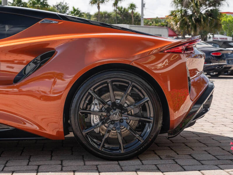 2026 Lotus Emira V6 SE