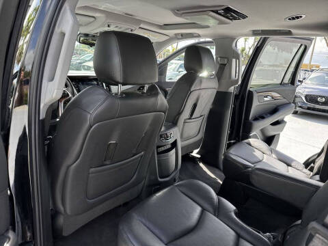 2020 Cadillac Escalade Luxury