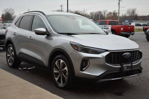 2023 Ford Escape Platinum